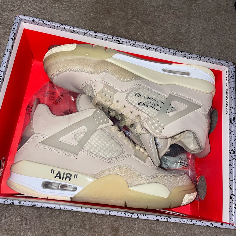 Off White 4’s